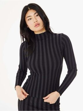 NWT Find Me Now Black Ribbed Mock Neck Sweater